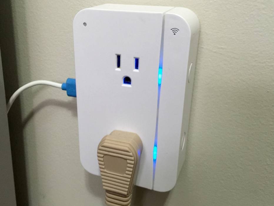 ConnectSense Smart Outlet 2