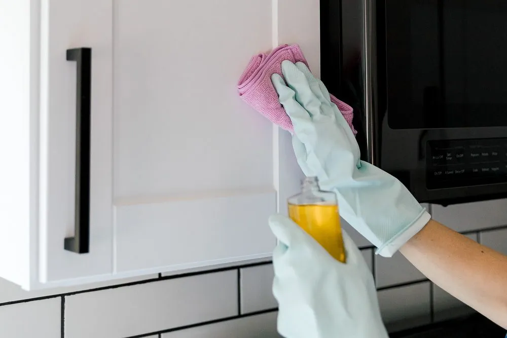 degreaser for kitchen cabinets