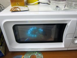 How to Get Burnt Popcorn Smell Out of a Microwave how to get burnt popcorn smell out of a microwave