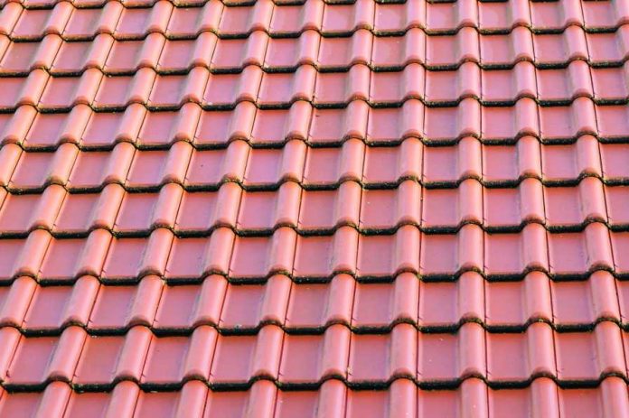 does replacing roof increase home value