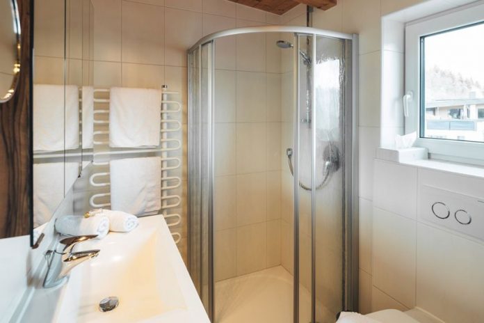 best shower doors for small bathrooms