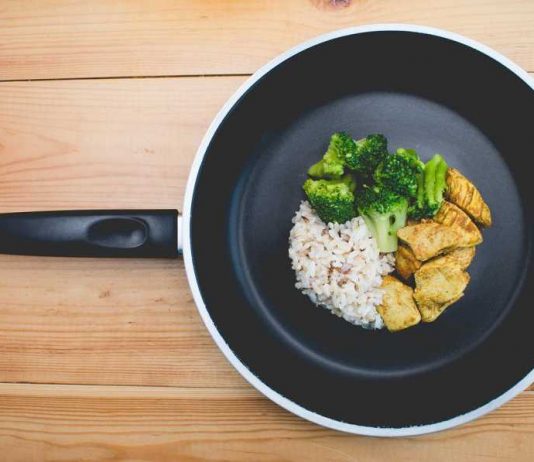 Pros and Cons of Hard Anodized Cookware pros and cons of hard anodized cookware