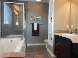 How do Hotels Keep Glass Shower Doors Clean how do hotels keep glass shower doors clean