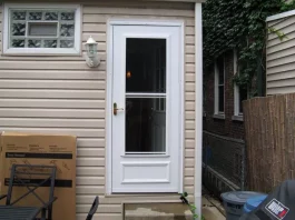 Screen Door Vs Storm Door – Which One is Right for you? screen door vs storm door